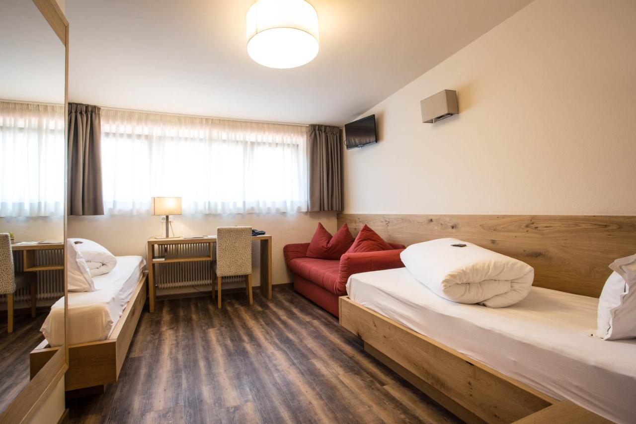 Der Walzl Hotell Lans Exteriör bild