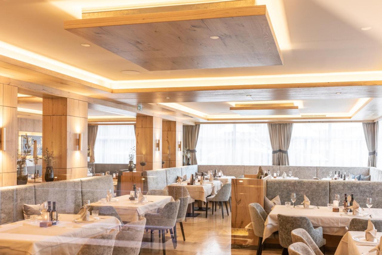 Der Walzl Hotell Lans Exteriör bild