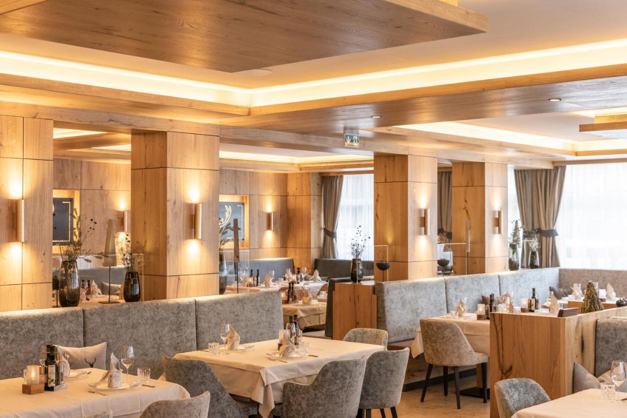 Der Walzl Hotell Lans Exteriör bild